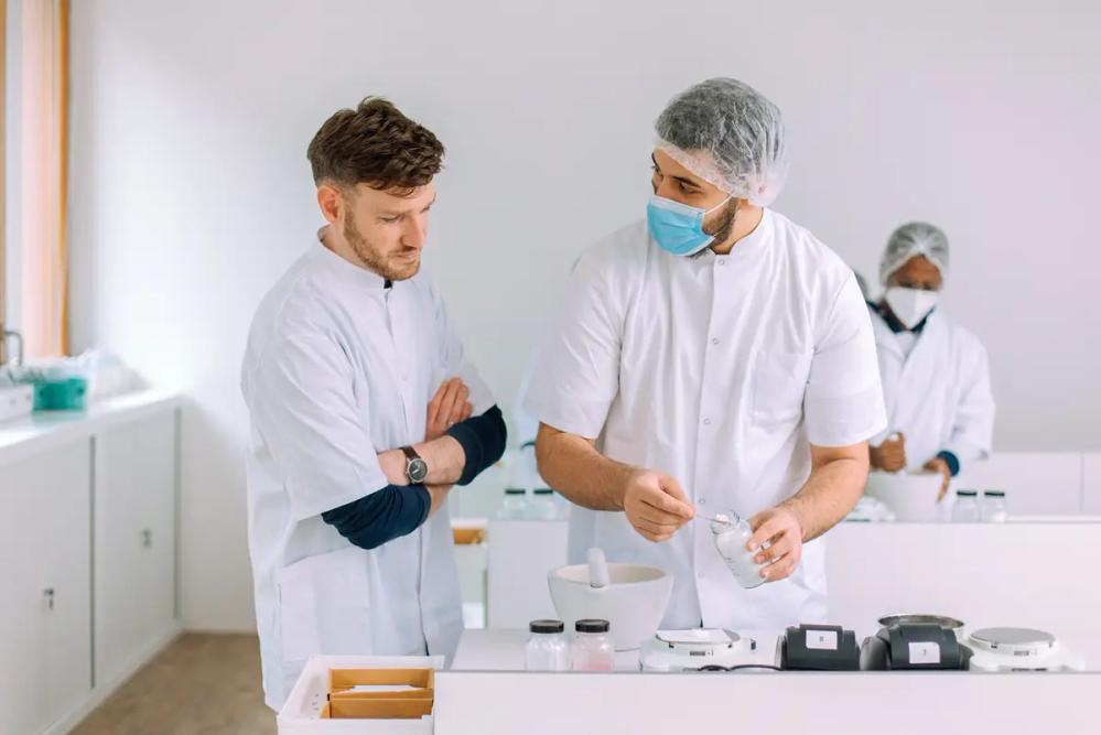 DEUST Préparateur Technicien en Pharmacie